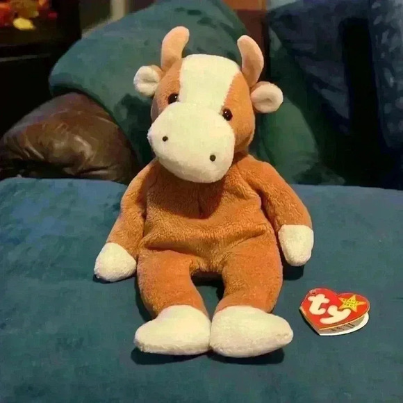 Ty Beanie Baby Bessie - Picture 1 of 5